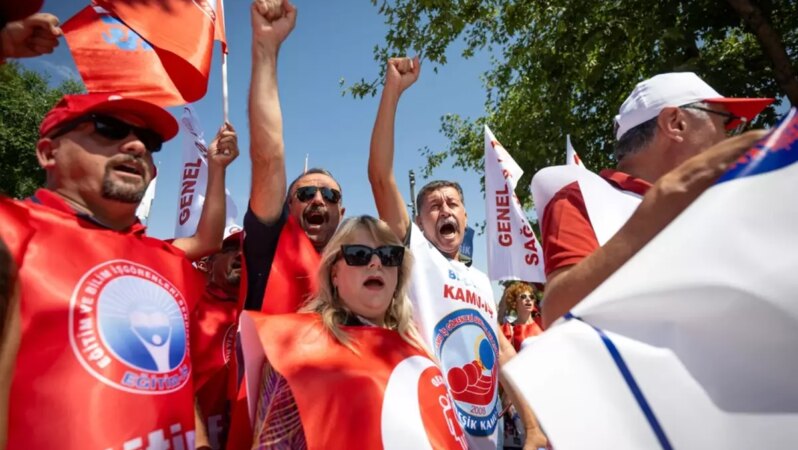 Hakem Kurulu’nun memur zammı konusundaki ilk toplantısından bir karar alınmadı.