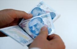 Kamuda zam pazarlığında düğüm çözüldü: HAK-İŞ ve TÜRK-İŞ zam için imzayı attı
