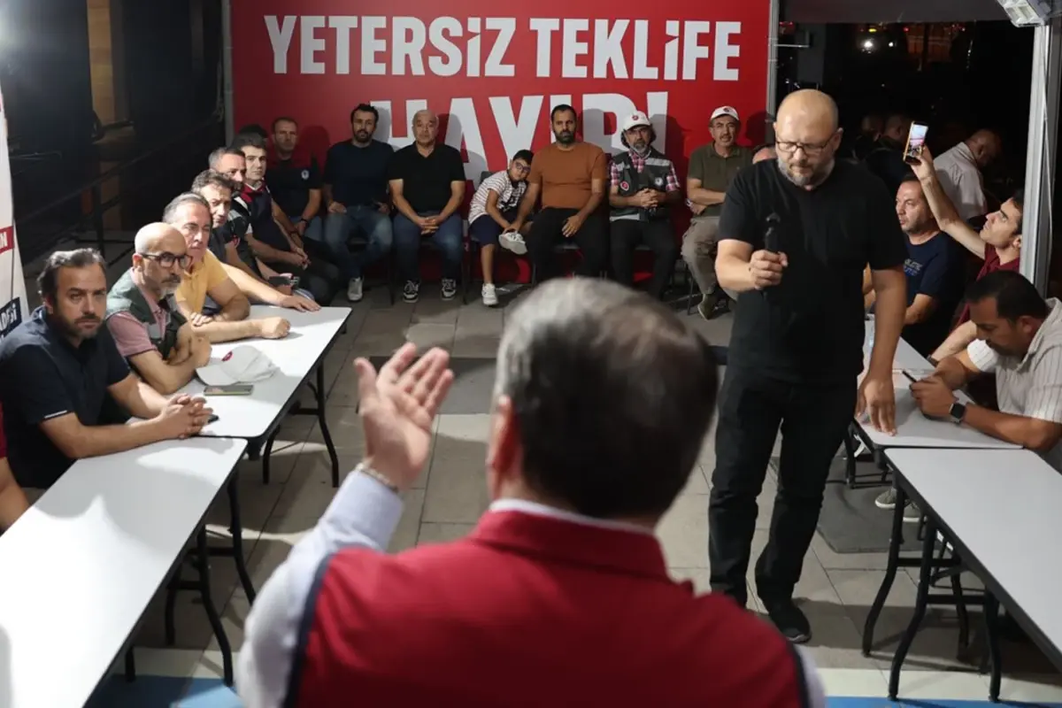 Memur-Sen, 81 ilde toplu sözleşme tekliflerini protesto amacıyla çadır açtı.