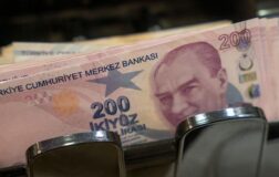 Memurlar dikkat! Maaşlara zam görüşmelerinde kritik aşama: İlk teklif ortaya çıkıyor