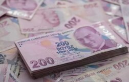 Büyük Balıklar da Nakit Peşinde: Holdingler Bankalara Yapılandırma Kuyruğunda