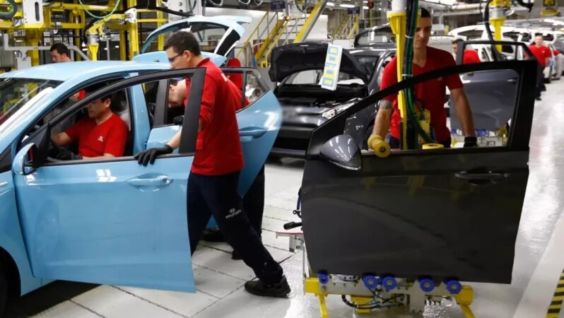 Otomotiv devinden Türkiye’de en çok satan model için geri çağırma kararı.
