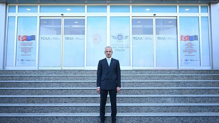 Pilot lisansı sınavlarında yeni dönem! Bakan Uraloğlu detayları açıkladı.