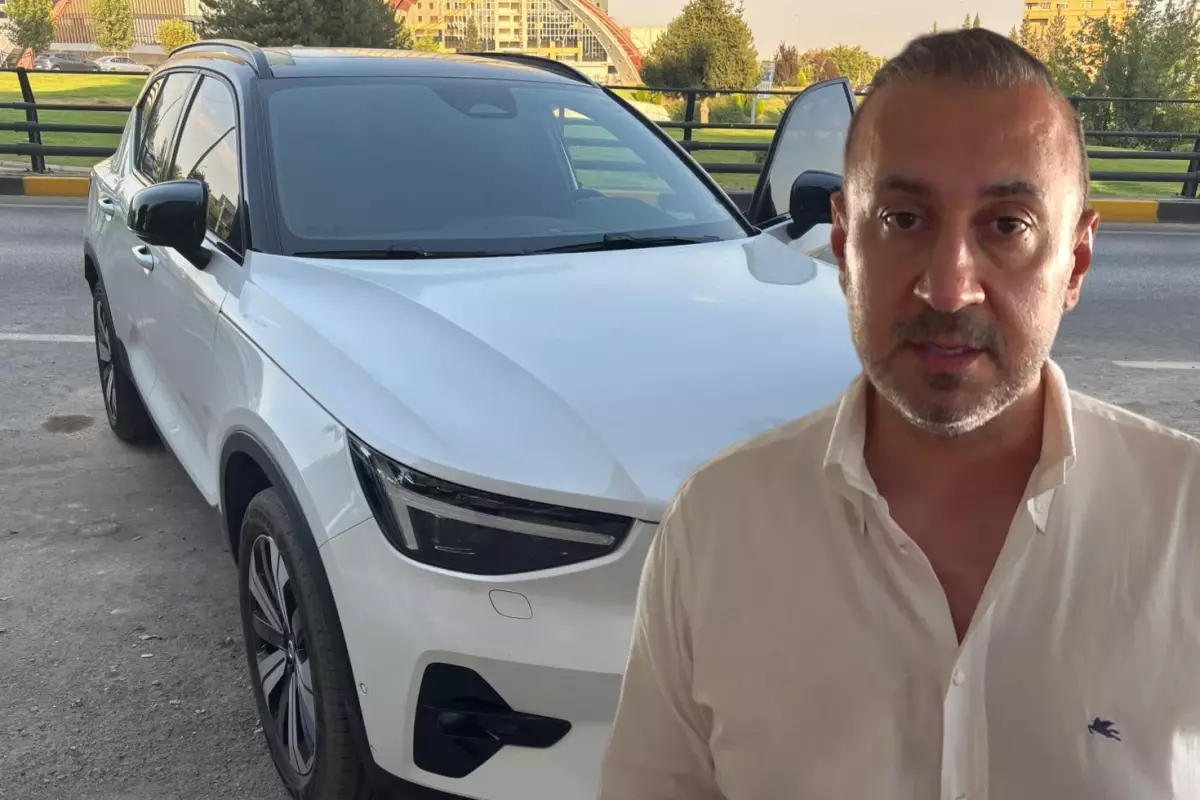 Sıfır aldığı lüks cip 8 ay serviste kalmadı! Bayiden aldığı yanıtla bir şok daha yaşadı.