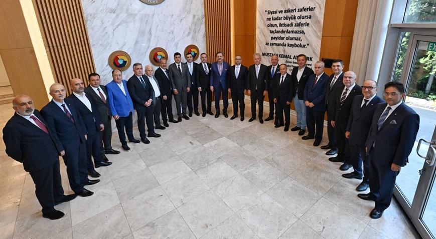 TOBB Başkanı Rifat Hisarcıklıoğlu, TCMB Başkanı Fatih Karahan ile görüştü.
