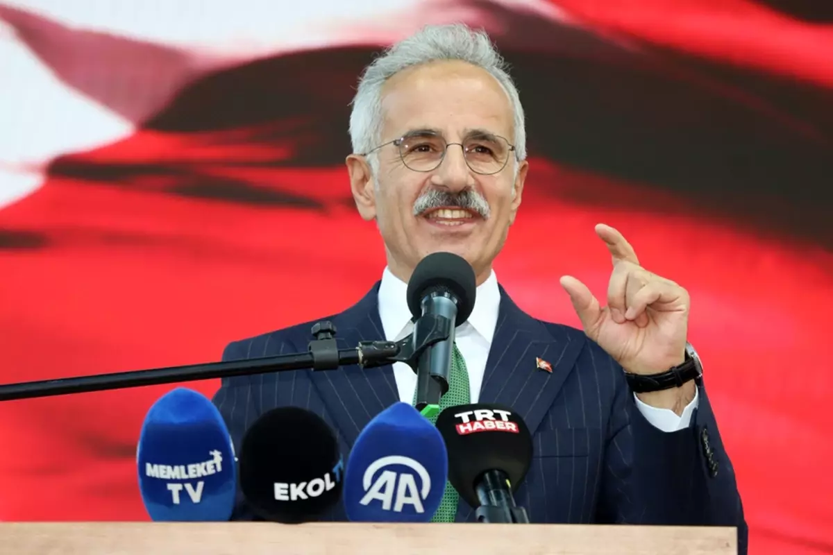 Türk Telekom ile anlaşmalar imzalandı! Sabit hizmetler imtiyazı 2050 yılına kadar uzatıldı.