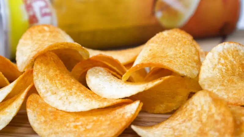 Türkiye pazarından çekilen ünlü cips markası raflara geri döndü