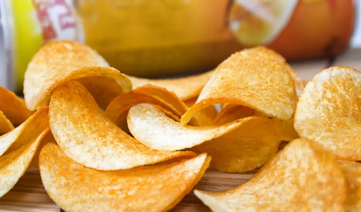 Türkiye pazarından çekilen ünlü cips markası raflara geri döndü