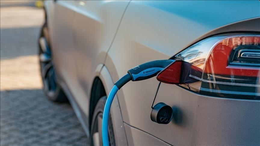 Türkiye’de elektrikli otomobil satışı ilk kez 100 bini geçti
