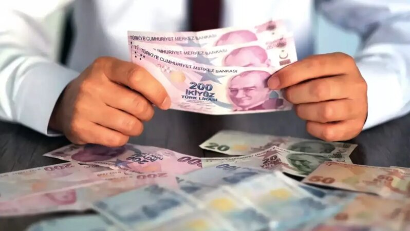 Zam pazarlığına dair dikkat çeken değerlendirme: Rakam bu düzeye ulaşırsa memurlar kabul edecek