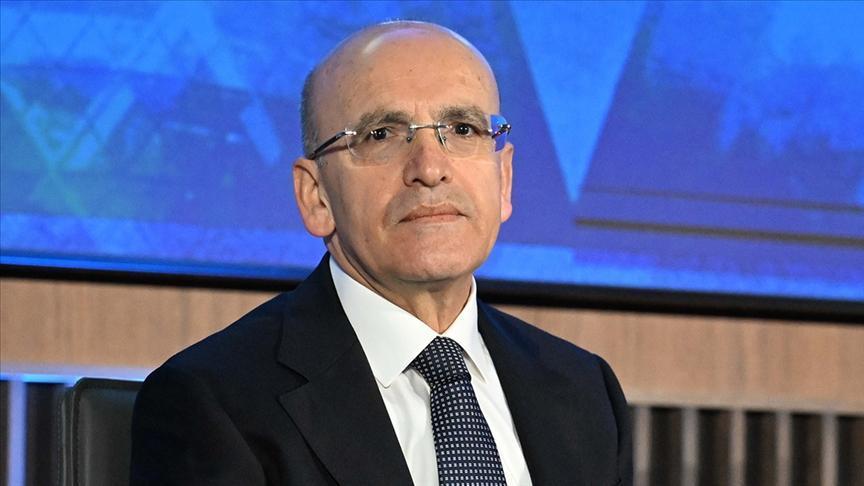 2025’te cari açığın GSYH’ye oranının yüzde 1,4 düzeyinde sürdürülebilir kalmasını bekliyoruz.