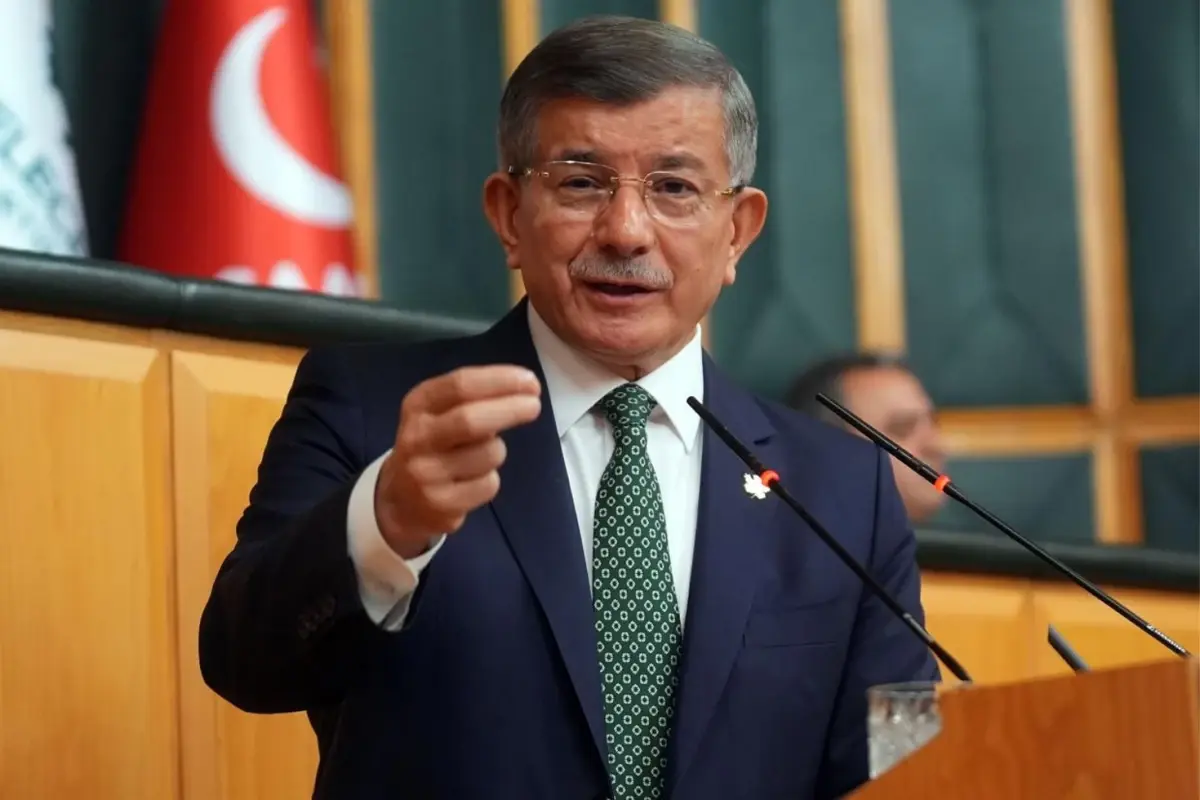 Ahmet Davutoğlu: Yeter, halkla dalga geçmeyi bırakın.