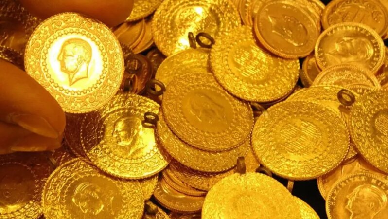Altın haftaya rekorla giriş yaptı.