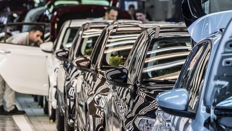 Araba alacaklar dikkat! 8 ayda satışlar fırladı: Sebebi burada