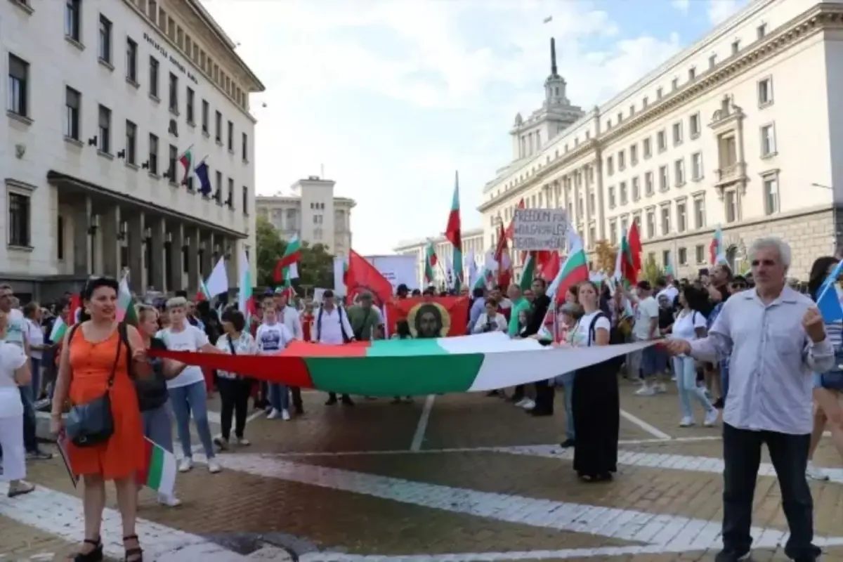 Bulgaristan’da euroya geçiş kararıyla ilgili protesto düzenlendi.