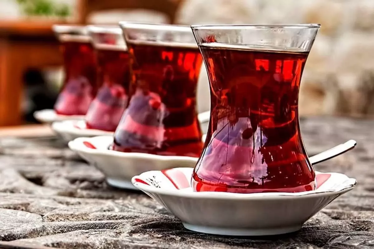 Çay tutkunlarına kötü haber: ÇAYKUR, üç ay içinde 3. kez zam uyguladı