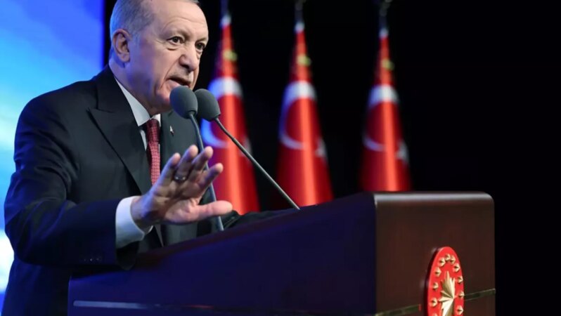 Cumhurbaşkanı Erdoğan: Evlenecek gençler için kredi desteği 250 bin TL’ye yükseltilecek.