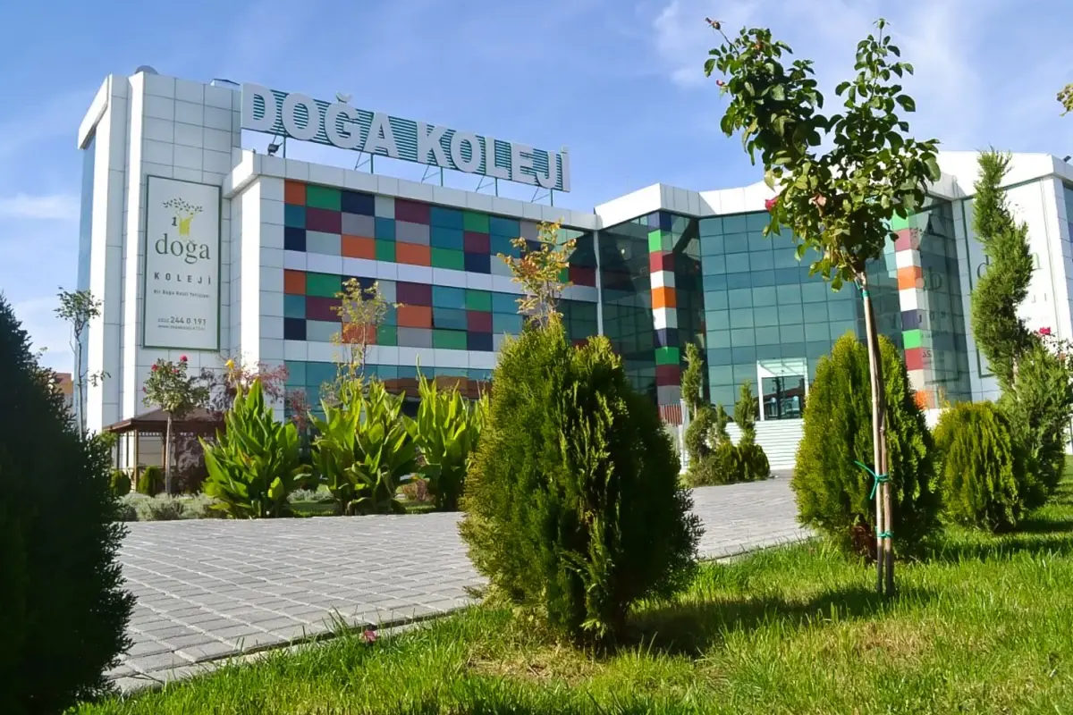 Doğa Koleji’ne kayyum atandı.