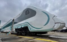 Güneş enerjisiyle üretilen Milli Hızlı Tren