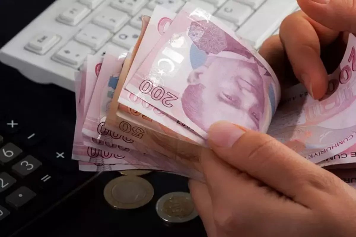 İki sistem bir araya geliyor: Milyonlarca çalışan maaşlarından kesinti olacağı