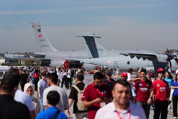 İstanbul’da TEKNOFEST zamanı! Selçuk Bayraktar: Bizim amacımız zulme ‘dur’ diyecek güce erişmek