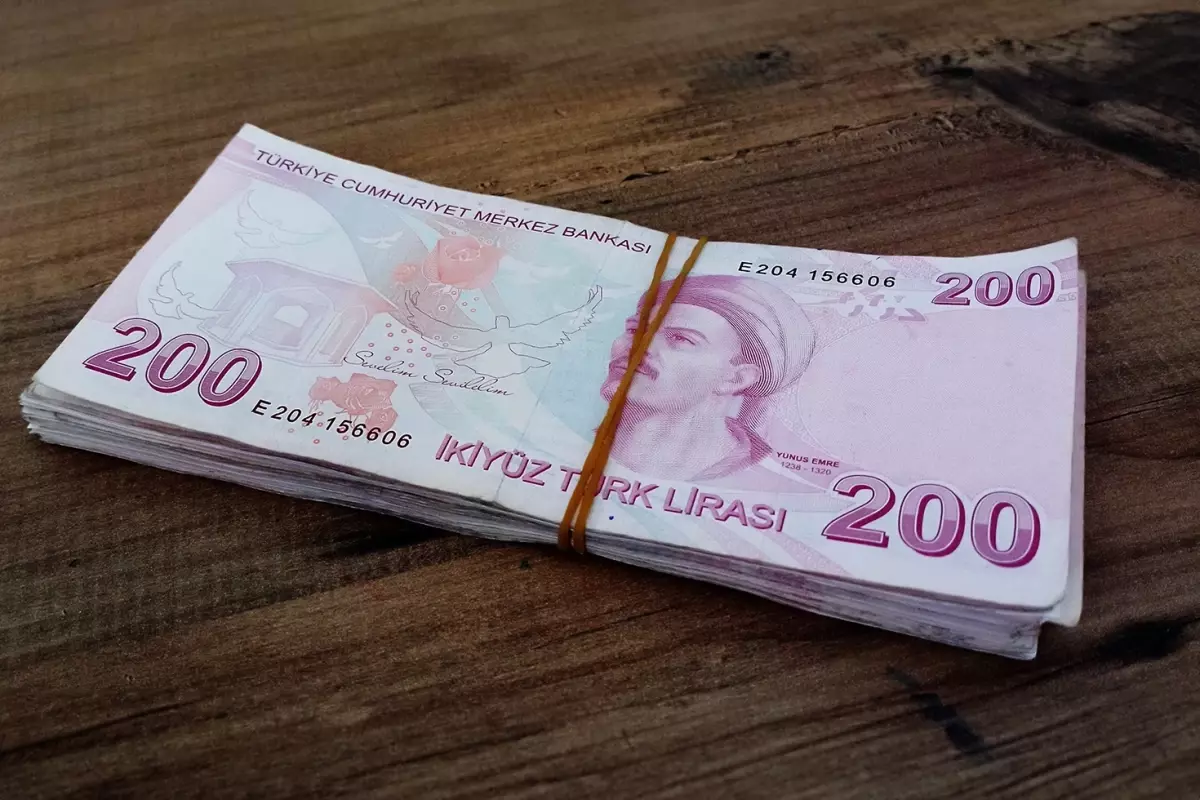 Memur maaş promosyonunda ilk teklif ve rakamlar: 90 ile 138 bin TL arasında