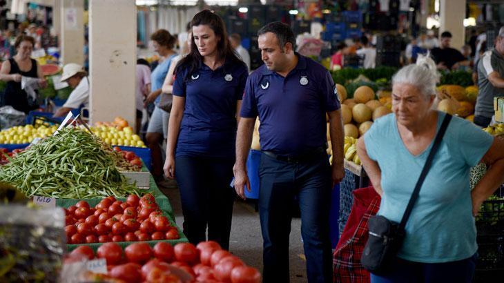 Pazar tezgahında ‘büyüklü, küçüklü’ aldatmacaya 3 bin 541 lira ceza