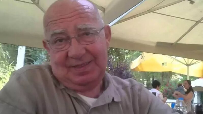 Siyasetçilerin avukatı Erden Arısoy vefat etti.