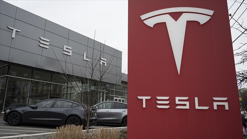 Tesla’nın satışları azalmaya devam ediyor.