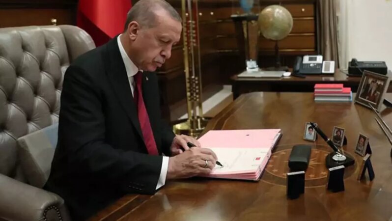 Yatlar, kotralar, tekneler ve gezinti gemilerinin ÖTV oranı yüzde 8’e yükseldi.