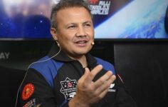 Yeşilay, TEKNOFEST’te Astronot Alper Gezeravcı ile röportaj gerçekleştirdi.