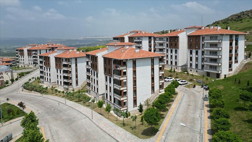 6 bin 750 TL taksitle ev sahibi olma imkanı! 500 bin konut kampanyası, ev ve kira fiyatlarını nasıl etkileyecek? 4 6 bin 750 TL taksitle ev sahibi olma imkanı! 500 bin konut kampanyası, ev ve kira fiyatlarını nasıl etkileyecek?