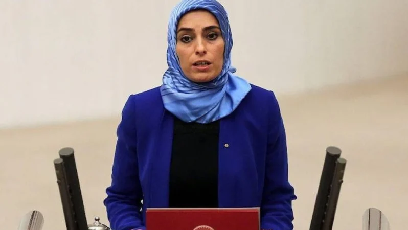 Zehra Taşkesenlioğlu’ndan Sert Yanıt: “Bu Kadar Fantastik Bir Servet Uydurmakta Ustalık Gerektirir”