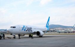 AJet’in fabrika çıkışlı 5. Boeing 737-8 MAX tipi uçağı İstanbul’a ulaştı.