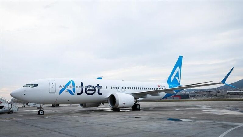 AJet'in yaz sezonundaki üçüncü üssü Bodrum olacak. 1 AJet’in yaz sezonundaki üçüncü üssü Bodrum olacak.