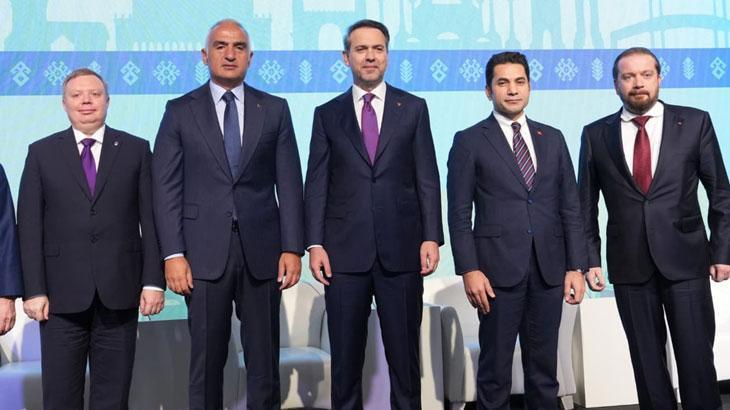 Bakan Ersoy: Turizm, halklar arasında kültürel etkileşimi sağlayan bir bağlantıdır.