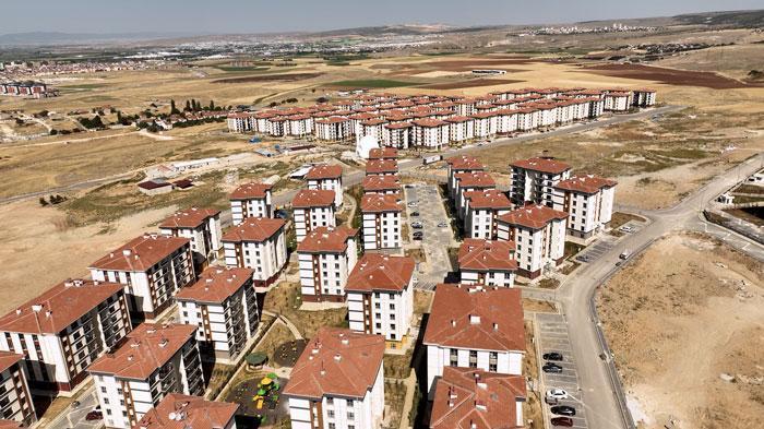 Bakan Kurum: 500 bin anahtarı milletimizle paylaşacağız.