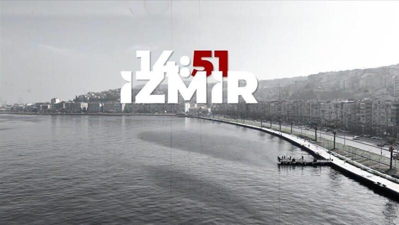 Bakan Kurum, İzmir depreminde yaşamını yitiren vatandaşları anma etkinliği düzenledi.