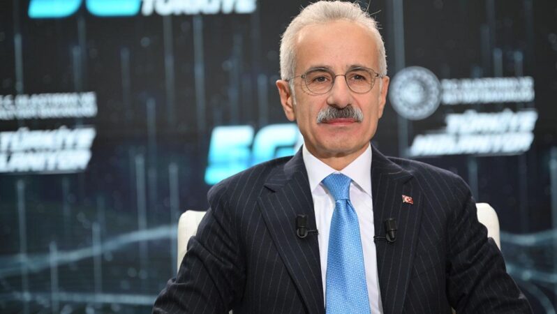 Bakan Uraloğlu, 5G ile 10 kat hız artışı olacağını açıkladı