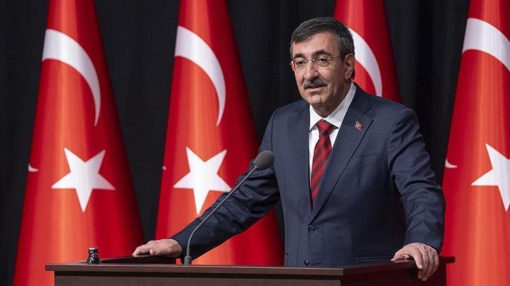 Cumhurbaşkanı Yardımcısı Yılmaz, işsizlik istatistiklerini inceledi. 2 Cumhurbaşkanı Yardımcısı Yılmaz, işsizlik istatistiklerini inceledi.