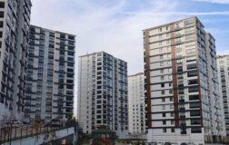 Elazığ’daki sitede 27 bin TL’lik aidat şoku! Vatandaşlar isyan etti