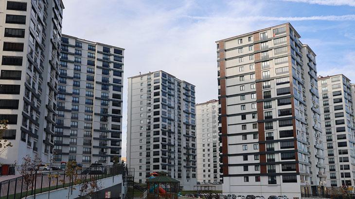 Elazığ'daki sitede 27 bin TL'lik aidat şoku! Vatandaşlar isyan etti 1 Elazığ’daki sitede 27 bin TL’lik aidat şoku! Vatandaşlar isyan etti