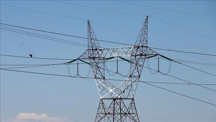 Elektrikte toplam kurulu güç 121 bin megavatı geçti.