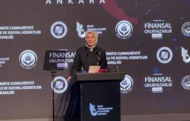 Finansal okuryazarlık eğitimlerimizle 1 milyondan fazla kişiye eriştik.