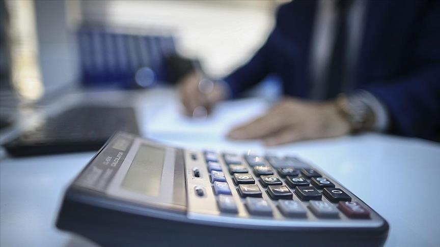 Kamu teşebbüslerinin 2026 yılı yatırım hedefi 679,4 milyar lira.