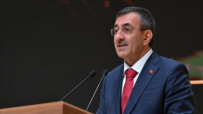 Küresel ihracattan daha yüksek bir pay elde etmeyi hedefliyoruz.