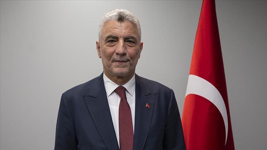 Bakan Bolat: "e-İhracatta firmalara destek sağlamaya devam ediyoruz 4 Bakan Bolat: “e-İhracatta firmalara destek sağlamaya devam ediyoruz