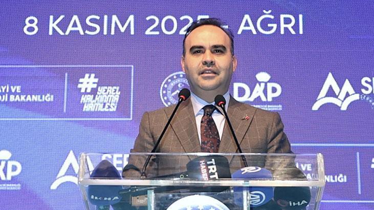 Bakan Kacır: Türk milleti, gençlerinin başarılarıyla gökyüzüne izini bıraktı. 2 Bakan Kacır: Türk milleti, gençlerinin başarılarıyla gökyüzüne izini bıraktı.