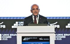 Bakan Şimşek: Manipülasyonla mücadeleye daha fazla ağırlık vereceğiz.