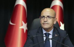 Bakan Şimşek: Turizm geliri 63,8 milyar doları buldu